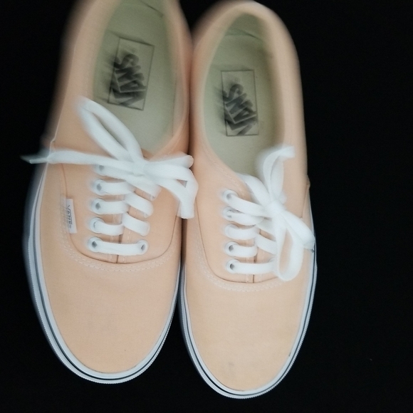 Van's Authentic Apricot True White Shoes 40621-1sh - Picture 2 of 7